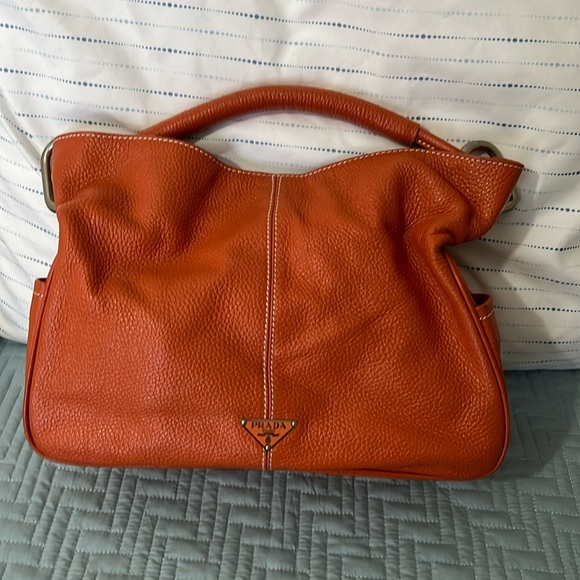 Prada “rare” handbag - Picture 1 of 8